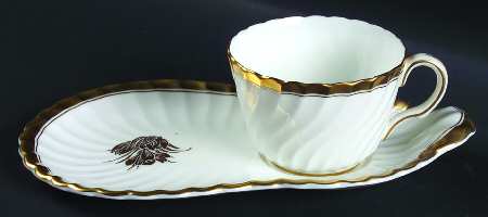 Gold Crocus Dessert Plate & Cup Set