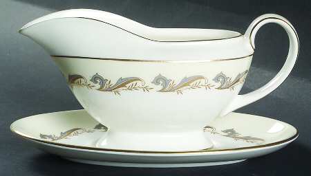 Gold Laurentian Gravy Boat & Underplate