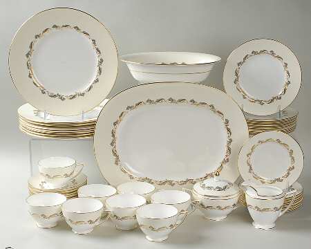 Gold Laurentian 45 Piece Estate Set