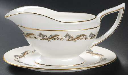 Gold Laurentian Gravy Boat with Attached Underplate