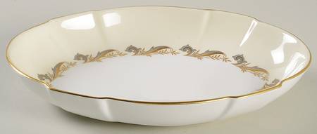 Gold Laurentian 10" Shallow Oval Bowl