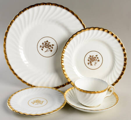 Gold Rose 5 Piece Place Setting