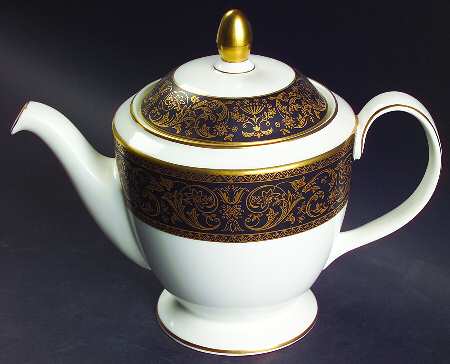 Grandee Teapot & Lid