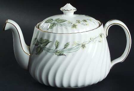 Greenwich Small Teapot & Lid