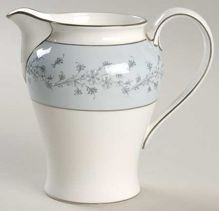 Grey Mist 22 Oz Pitcher