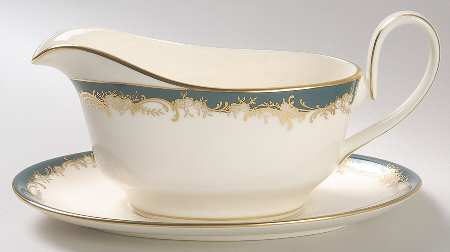 Grosvenor Gravy Boat & Underplate