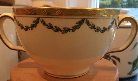 H1399 Flat Bouillon Cup & Saucer