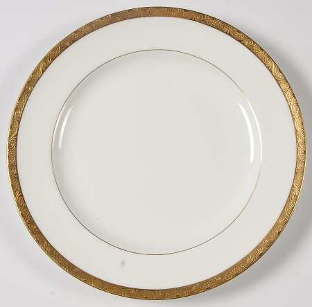 H1886 Luncheon Plate
