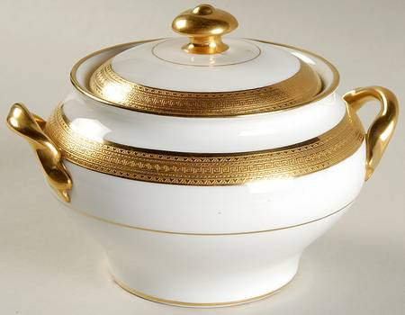 H1935 Sugar Bowl & Lid