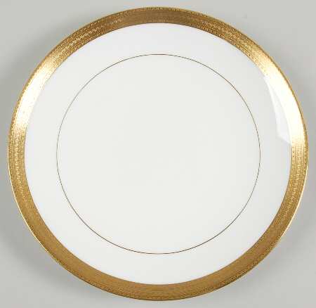 H1935 Luncheon Plate