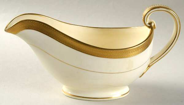 H1935 Gravy Boat