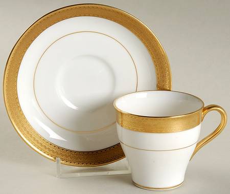 H1935 Flat Demitasse Cup & Saucer Set