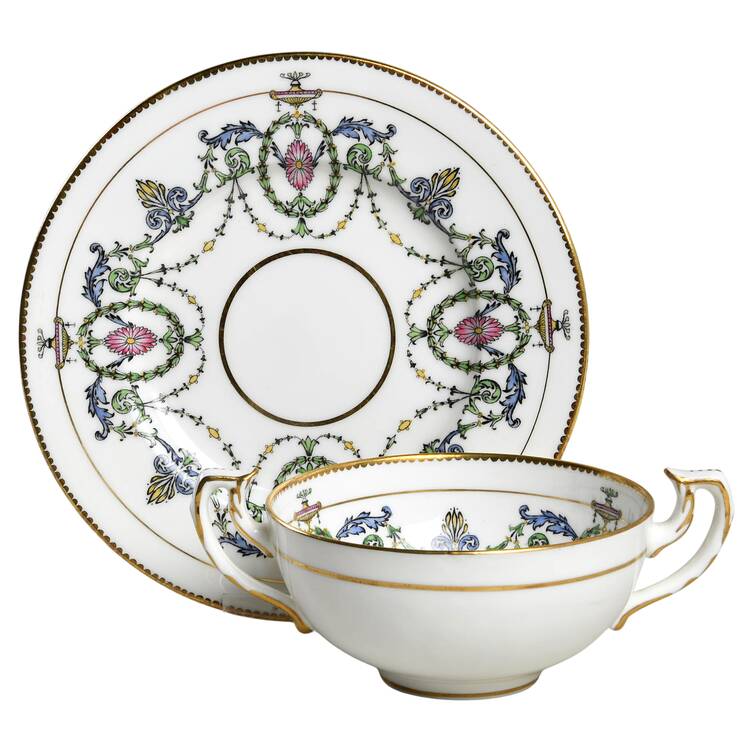 H2581 Flat Cream Soup Bowl & Saucer Set