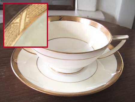 H2801 Footed Cream Soup Bowl & Saucer Set