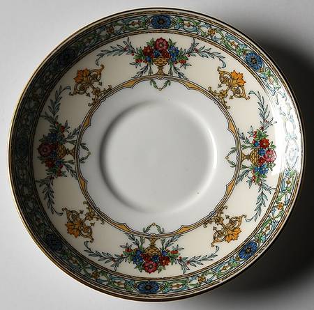 H3649 Saucer
