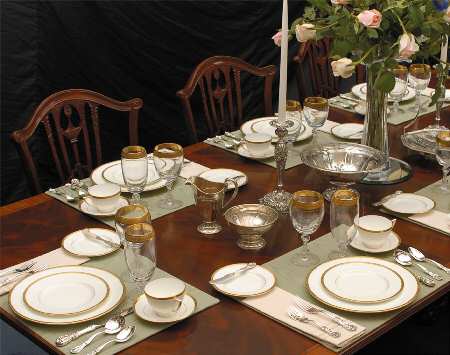 H5130 40 Piece Estate Set