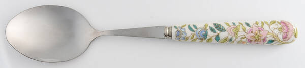 Haddon Hall Place/Oval Soup Spoon