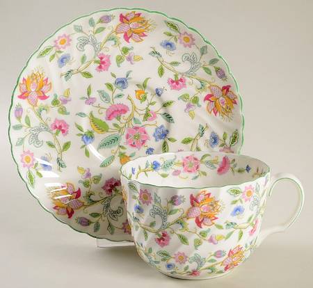 Haddon Hall Oversized Cup & Saucer Set