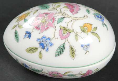 Haddon Hall Large Egg Box & Lid