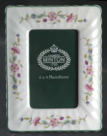 Haddon Hall 8" Picture Frame