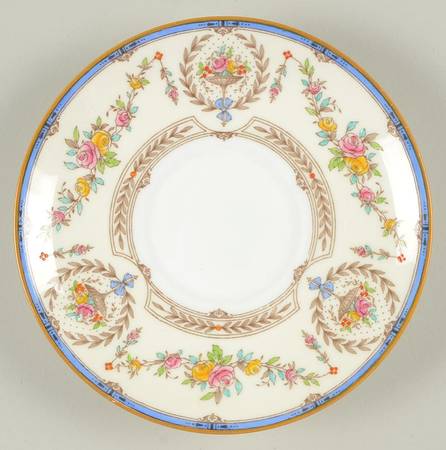Hampshire Multicolor Saucer