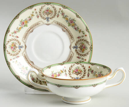 Hampshire Footed Cream Soup Bowl & Saucer Set
