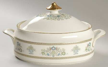Henley Oval Covered Vegetable