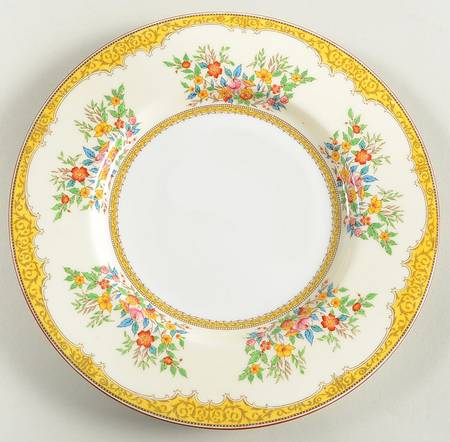 Hindhead Yellow Luncheon Plate