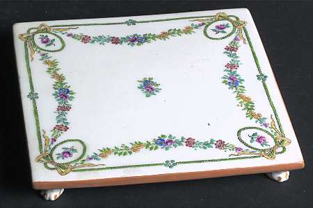 Ivanhoe Tea Tile