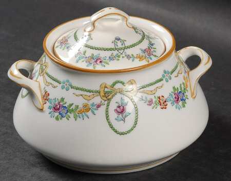 Ivanhoe Sugar Bowl & Lid