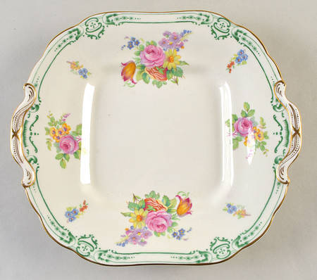Lady Claire Square Handled Cake Plate