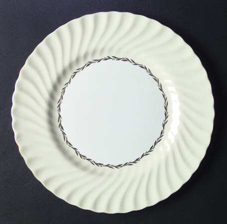 Lady Devonish Dinner Plate