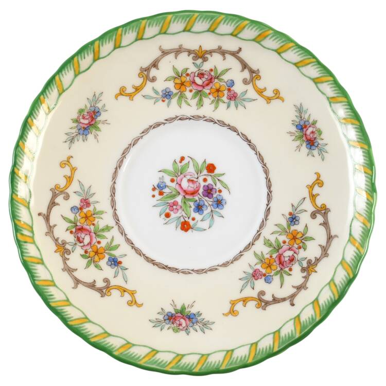 Lady Hamilton Saucer