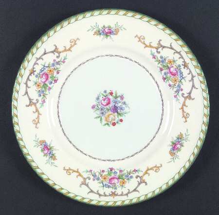 Lady Hamilton Dinner Plate