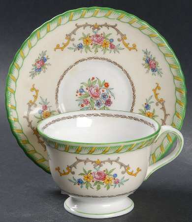Lady Hamilton Footed Cup & Saucer Set