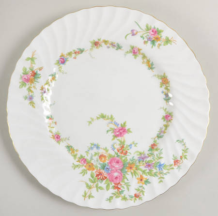 Lorraine (#S560, White Border) Dinner Plate