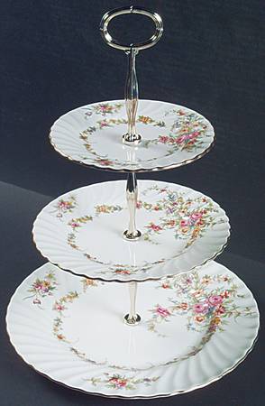 Lorraine (#S560, White Border) 13 7/8"-14 1/4" 3-Tiered Serving Tray(DP,SP,BB) HC