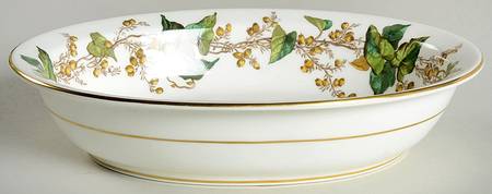 Lothian (Wreath Backstamp) 10" Oval Vegetable Bowl