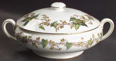 Lothian (Wreath Backstamp) Round Covered Vegetable