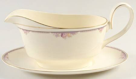 Lyndhurst Gravy Boat & Underplate