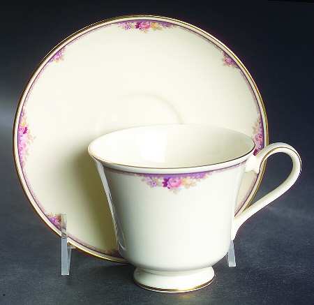 Footed Cup & Saucer Set
