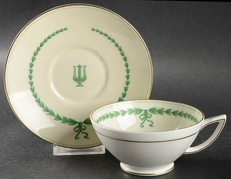 Lyre Green Footed Cup & Saucer Set