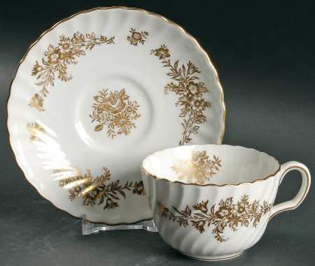 Marlow Gold Flat Cup & Saucer Set