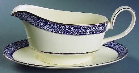 Mandeville Gravy Boat & Underplate