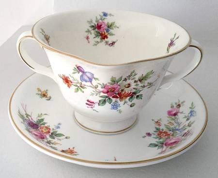 Marlow (Older, Globe Backstamp) Individual Gravy Boat & Plate