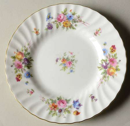Marlow (Newer, Wreath Backstamp) Dessert/Pie Plate