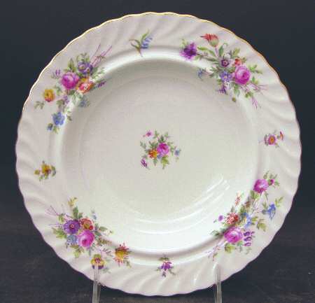 Marlow (Newer, Wreath Backstamp) Muffin Dish No Lid