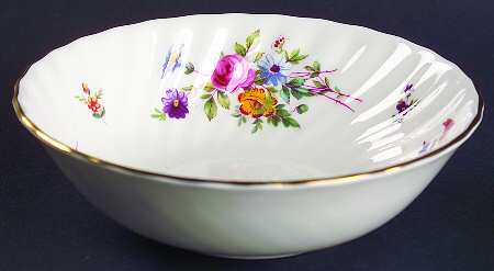 Marlow (Newer, Wreath Backstamp) Oatmeal Bowl