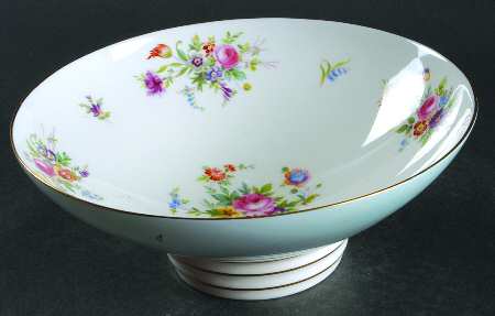 Marlow (Newer, Wreath Backstamp) 8" Isis Bowl