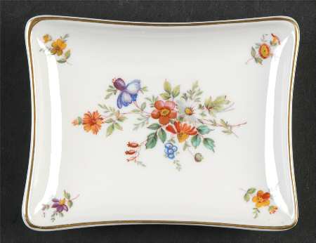 Marlow (Newer, Wreath Backstamp) Silver Tray